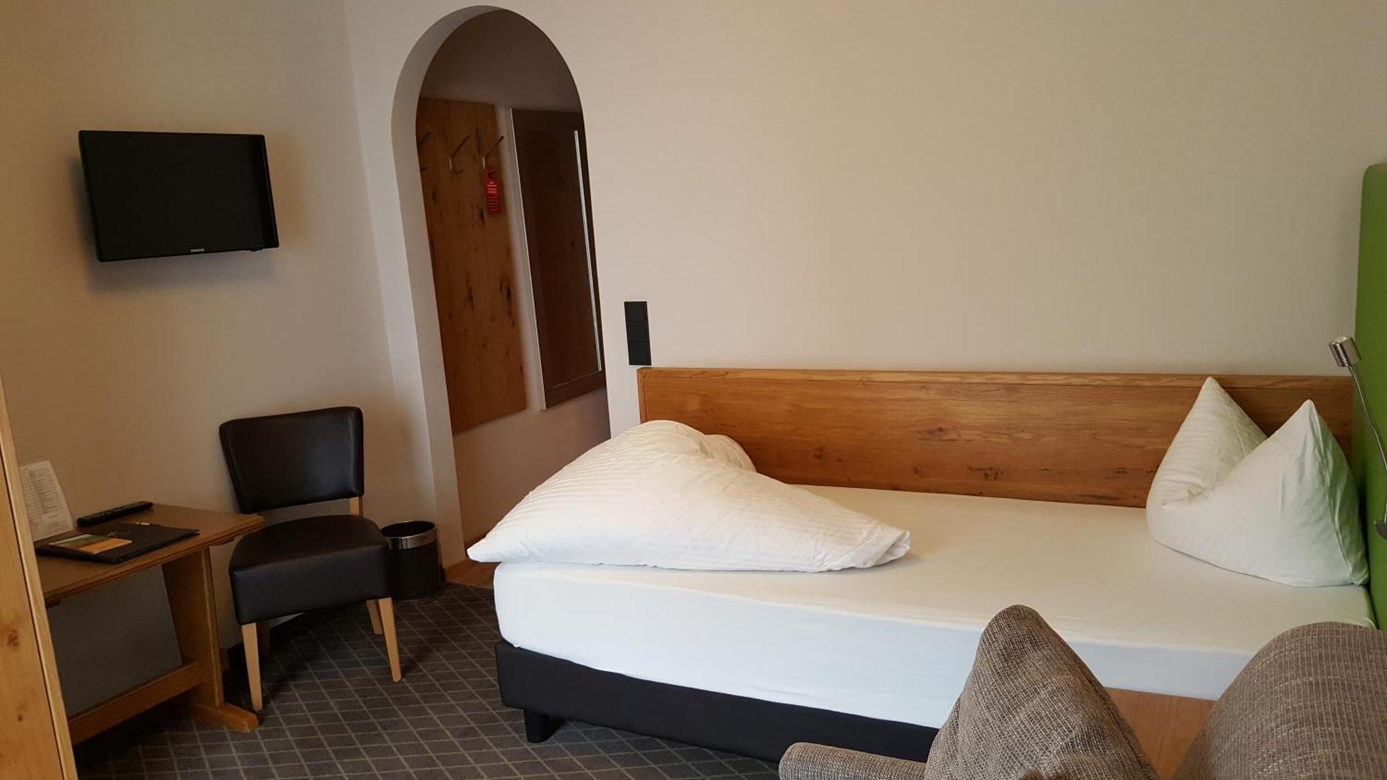 Hotel Mozart Landeck Zewnętrze zdjęcie