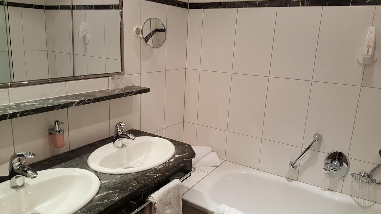 Hotel Mozart Landeck Zewnętrze zdjęcie
